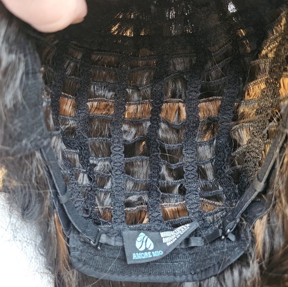 NIB VIVICA FOX WIG - Picture 7 of 7